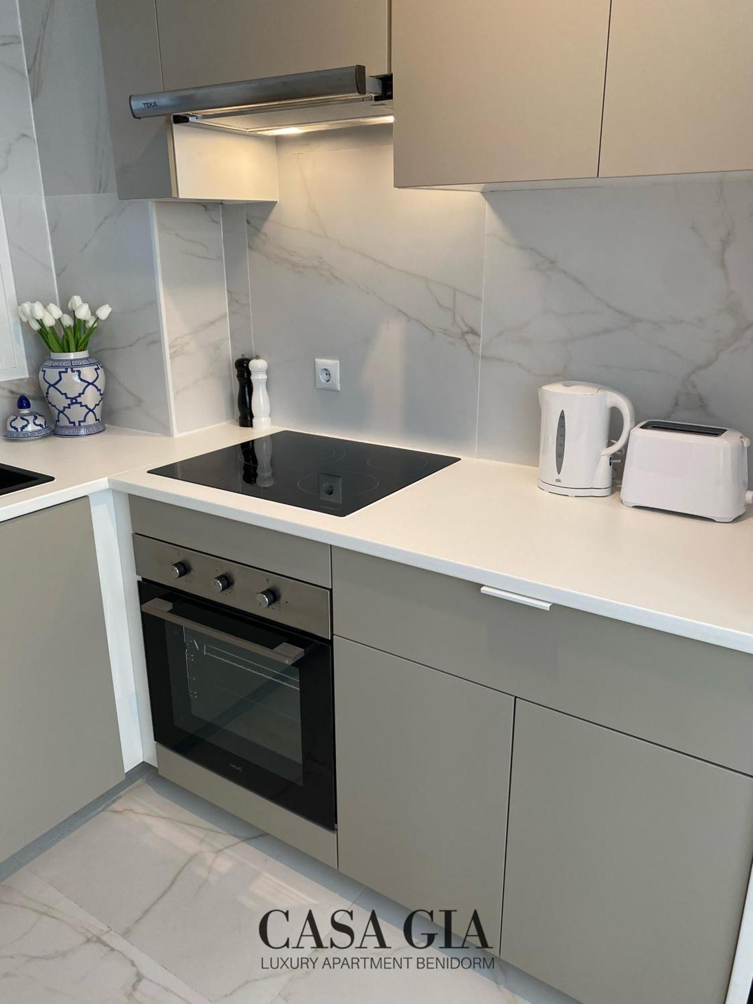 Casa Gia L Luxury Apartment Бенидорм Екстериор снимка