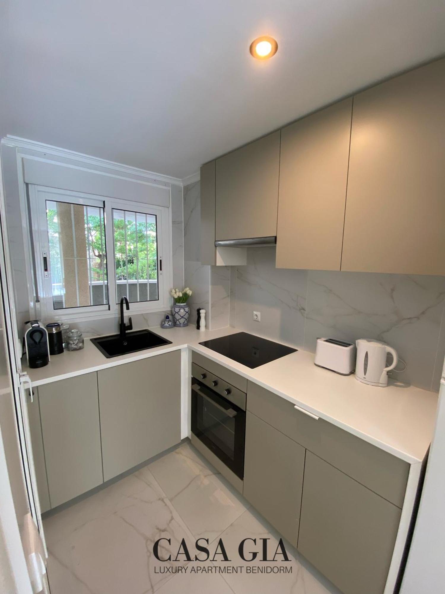 Casa Gia L Luxury Apartment Бенидорм Екстериор снимка