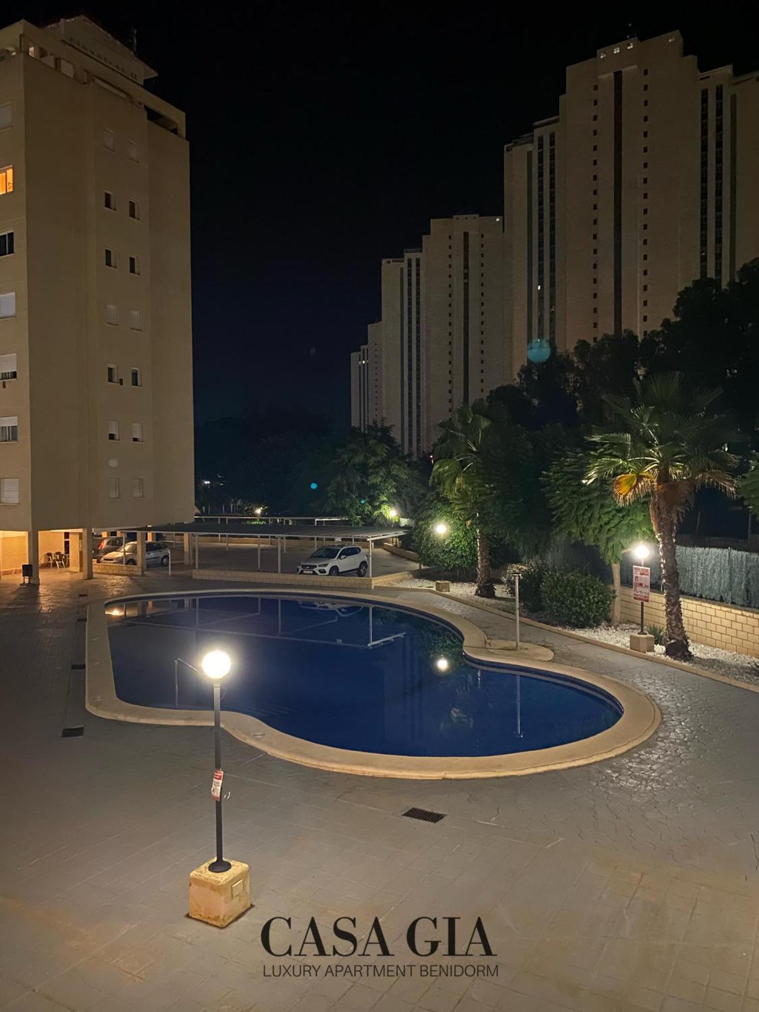 Casa Gia L Luxury Apartment Бенидорм Екстериор снимка