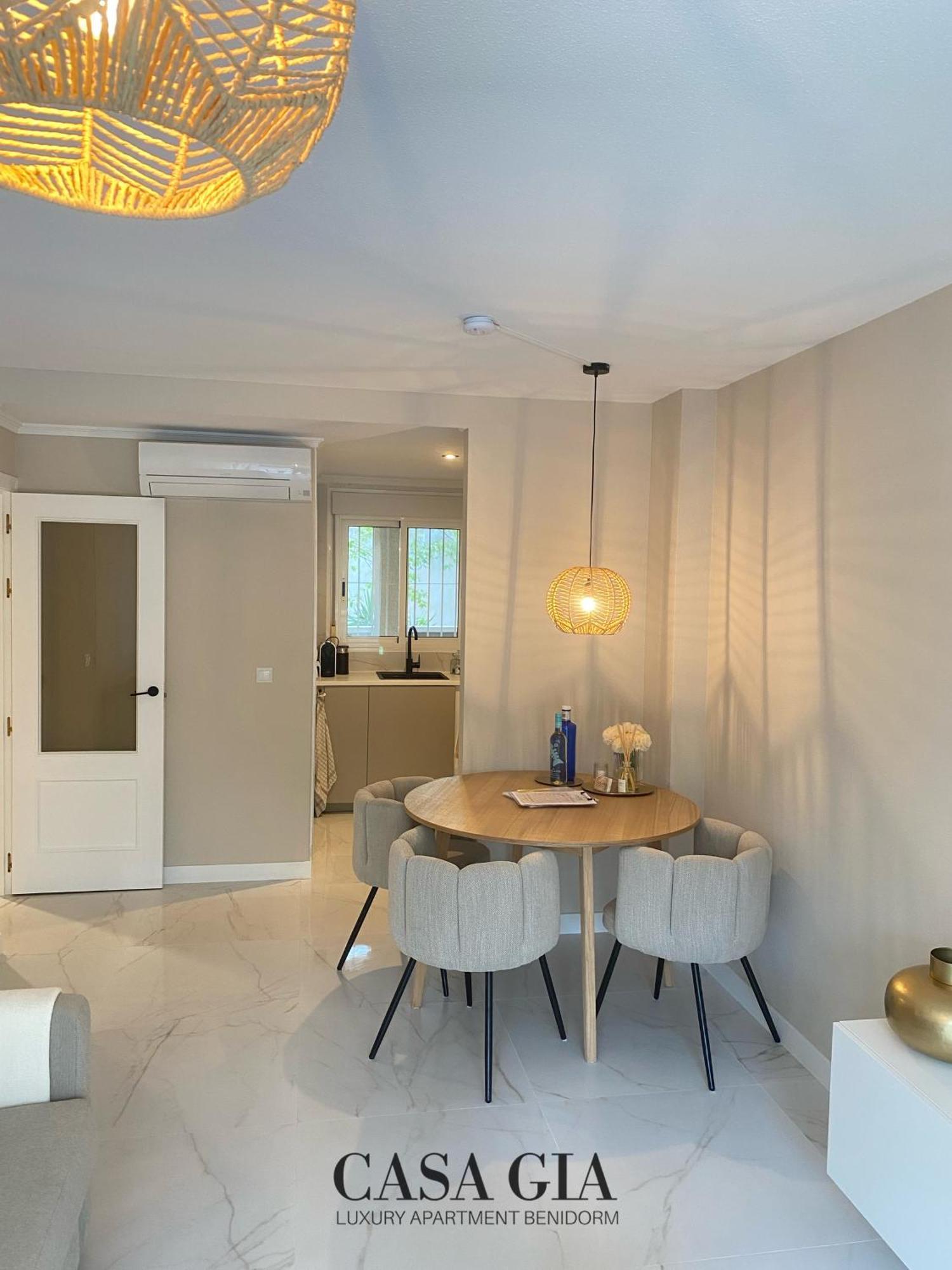 Casa Gia L Luxury Apartment Бенидорм Екстериор снимка